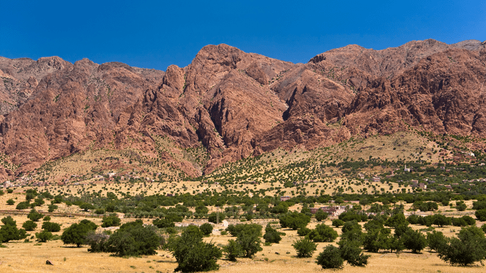 las montañas del Anti-Atlas es un lugar que puedes visitar en Marruecos