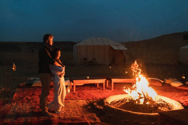Alojamiento en un campamento de lujo en el desierto del sahara